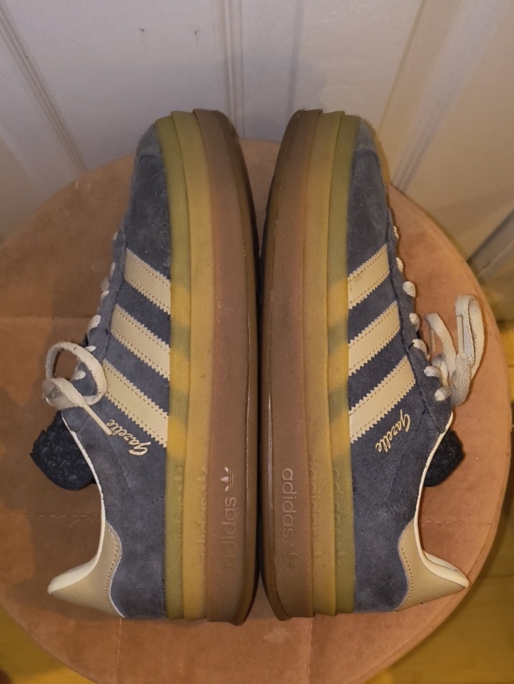 Adidas Gazelle Bold Shoes Grey Magic Beige Gum Size 8.5 - Picture 4 of 8